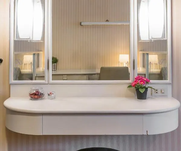 Laid Back Living In A Retro Chic Retreat Banguecoque
