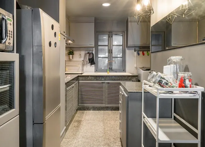 Apartamento Laid Back Living In A Retro Chic Retreat Banguecoque